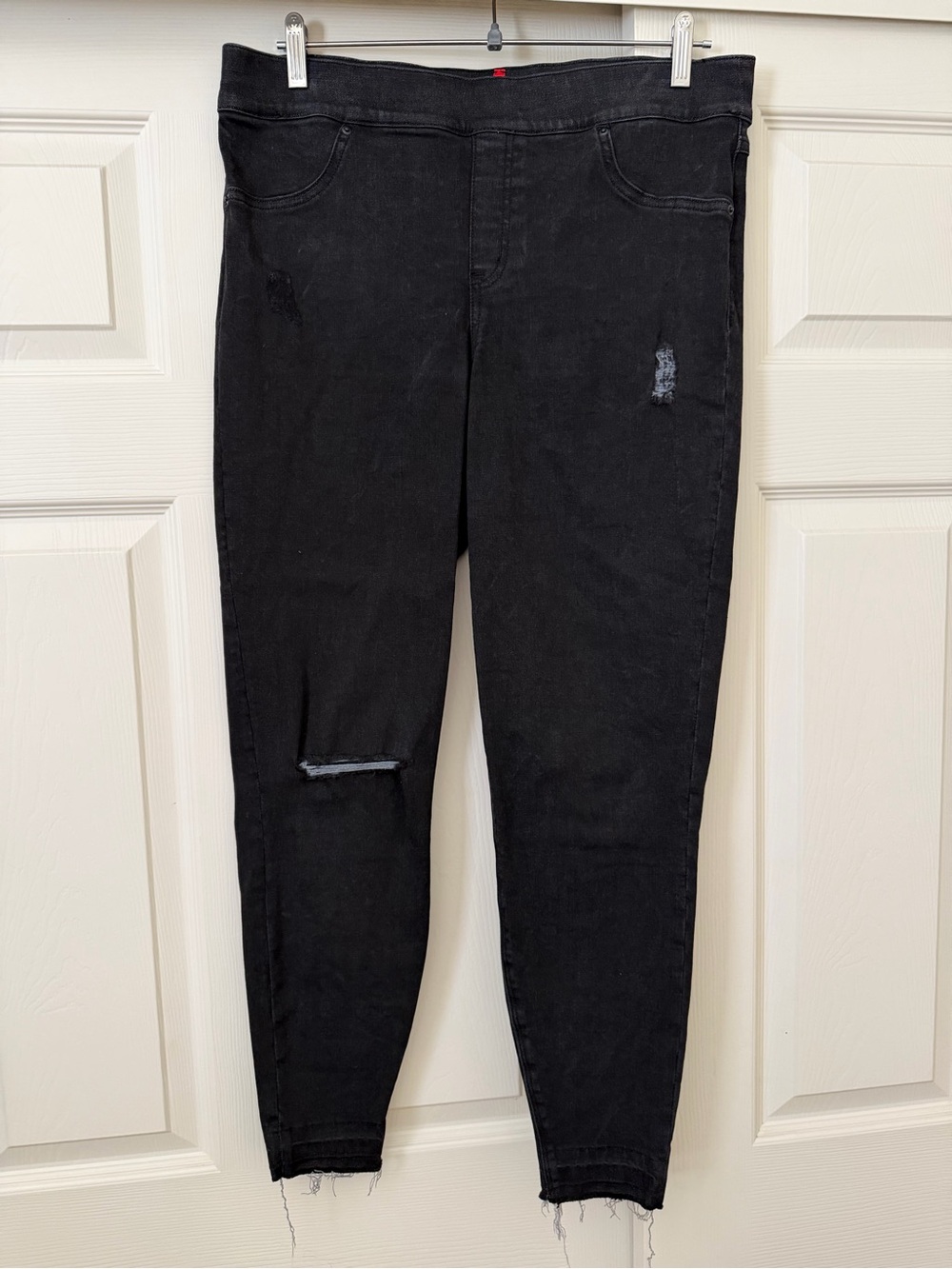 SPANX Black ankle-length stretch jeans